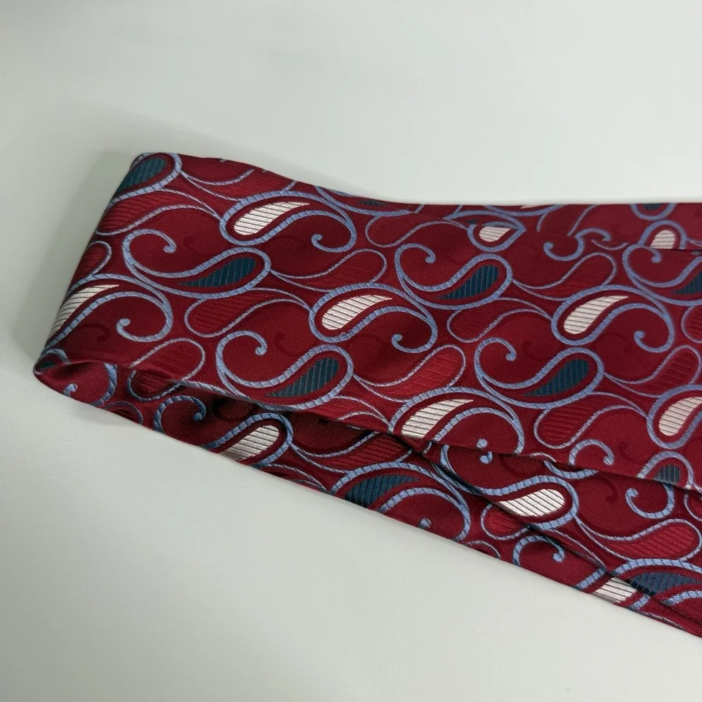 Burma &‎ Bibas Men's Silk Necktie Red Paisley Print 3 3/4
